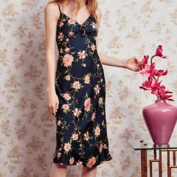 dark floral midi dress urban